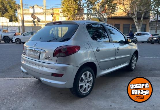 Autos - Peugeot 207 2014 Nafta 140000Km - En Venta