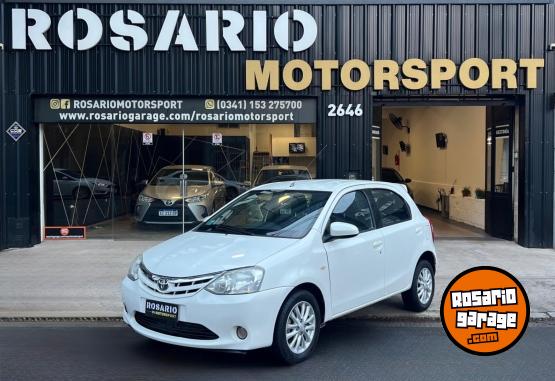 Autos - Toyota Etios 2015 Nafta - En Venta