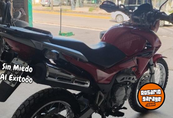 Motos - Honda Nx 2015 Nafta 12000Km - En Venta