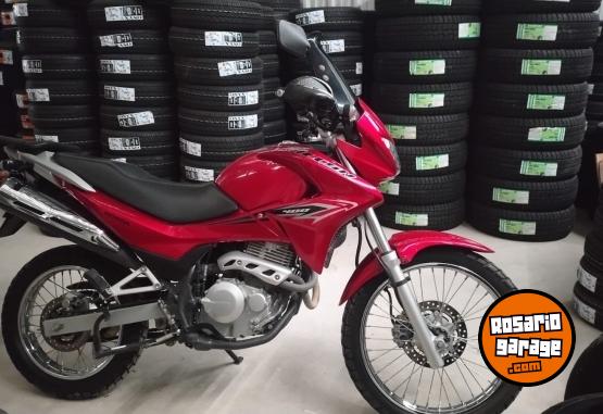 Motos - Honda Nx 2015 Nafta 12000Km - En Venta