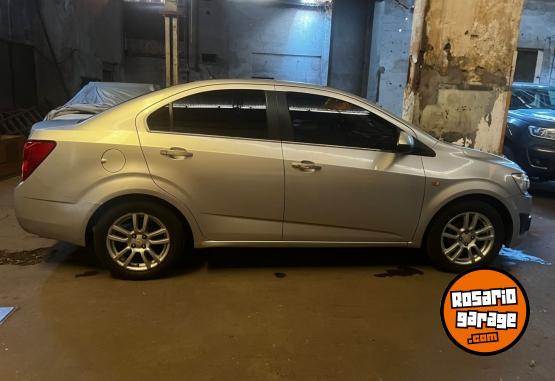 Autos - Chevrolet sonic 2014 GNC 11111Km - En Venta