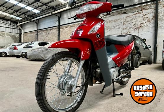Motos - Corven Energy 2025 Nafta 3300Km - En Venta