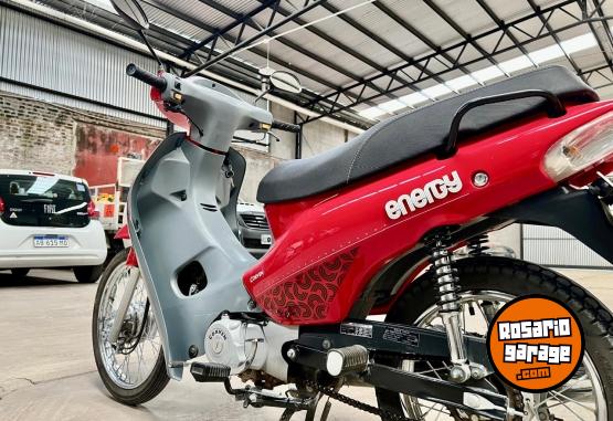 Motos - Corven Energy 2025 Nafta 3300Km - En Venta