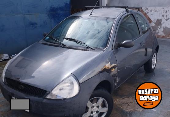 Autos - Ford KA 2004 Nafta 200000Km - En Venta