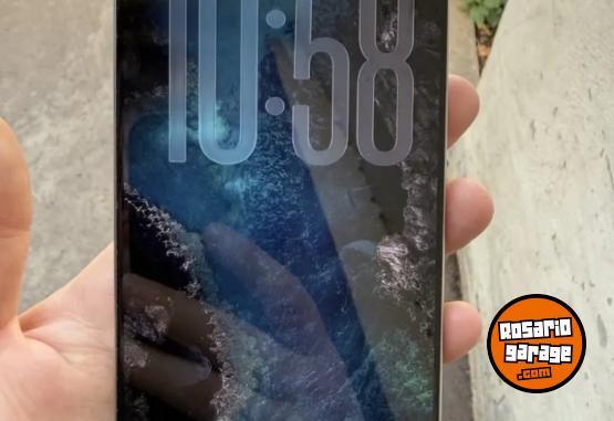 Telefon�a - Vendo solo vendo iphone 16 pro max natural en caja 99% de bateria como nuevo poco uso funda templado protector de camaras unico - En Venta