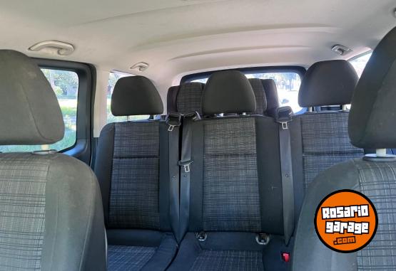 Utilitarios - Mercedes Benz Vito 2018 Diesel 125000Km - En Venta