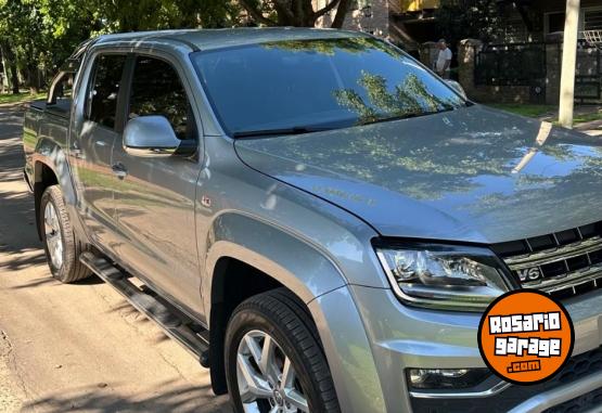 Camionetas - Volkswagen Amarok v6 highline 2022 Diesel 40000Km - En Venta