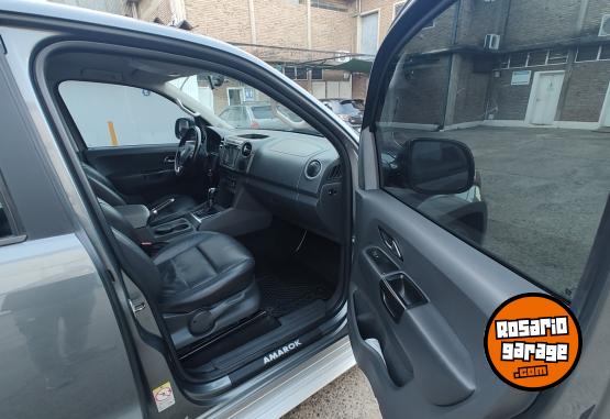 Camionetas - Volkswagen Amarok 2012 Diesel 156000Km - En Venta