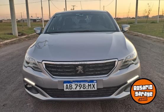 Autos - Peugeot 301 - Allure Plus 2017 GNC 137000Km - En Venta