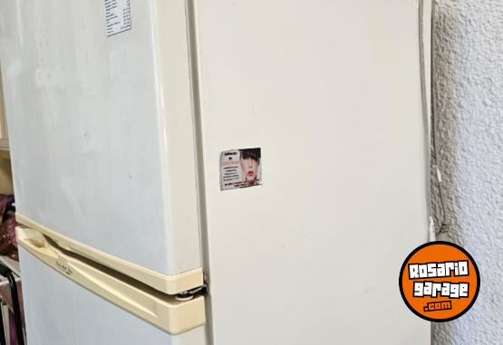 Hogar - HELADERA con FREEZER PHILCO no frost - En Venta