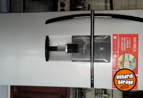 Hogar - Heladera C�clica Patrick 394, Plata con Dispenser - En Venta