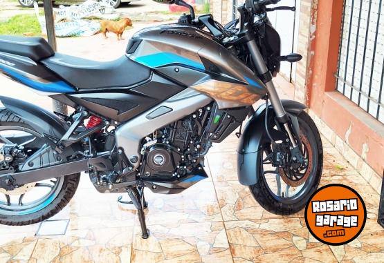 Motos - Bajaj Rouser 2025 Nafta 1300Km - En Venta