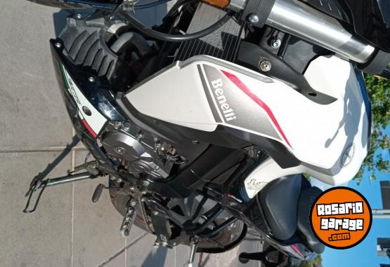 Motos - Benelli 180s 2021 Nafta 8300Km - En Venta