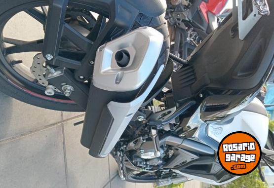 Motos - Benelli 180s 2021 Nafta 8300Km - En Venta