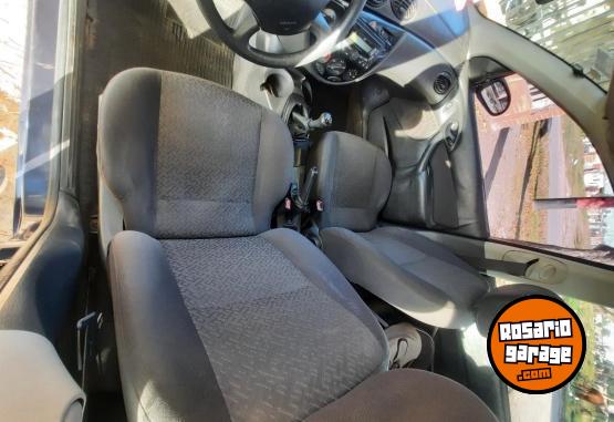 Autos - Ford Focus ambiente 2009 Nafta 217000Km - En Venta