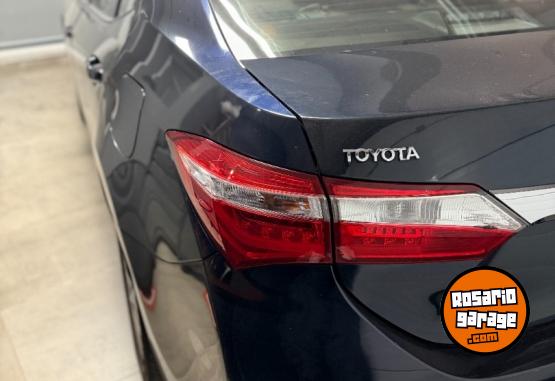 Autos - Toyota Corolla xei 2015 Nafta 180000Km - En Venta