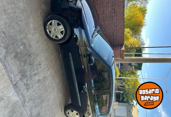 Autos - Renault Clio 2006 Nafta 213000Km - En Venta