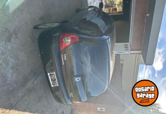 Autos - Renault Clio 2006 Nafta 213000Km - En Venta
