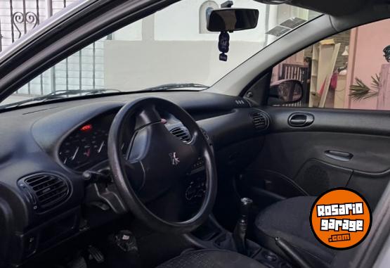 Autos - Peugeot 206 2008 Nafta 124000Km - En Venta