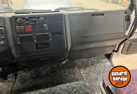 Camiones y Gr�as - Cami�n Iveco 170E 22 intercooler - En Venta