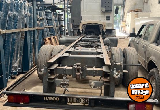 Camiones y Gr�as - Cami�n Iveco 170E 22 intercooler - En Venta
