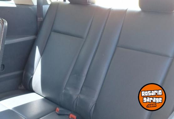 Camionetas - Dodge Journey rt 2,7 2010 Nafta 145000Km - En Venta