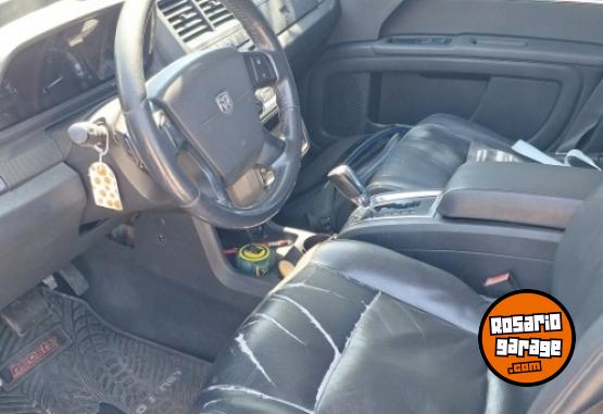 Camionetas - Dodge Journey rt 2,7 2010 Nafta 145000Km - En Venta