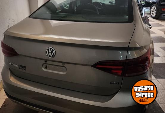 Autos - Volkswagen Virtus 2020 GNC 200000Km - En Venta