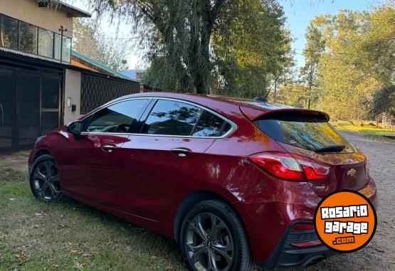 Autos - Chevrolet Cruze  5 puertas 1.4 2017 Nafta 149000Km - En Venta