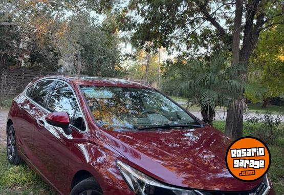 Autos - Chevrolet Cruze  5 puertas 1.4 2017 Nafta 149000Km - En Venta