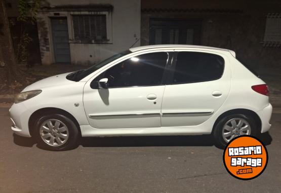 Autos - Peugeot 207 XS  Compac. 2012 GNC 150000Km - En Venta