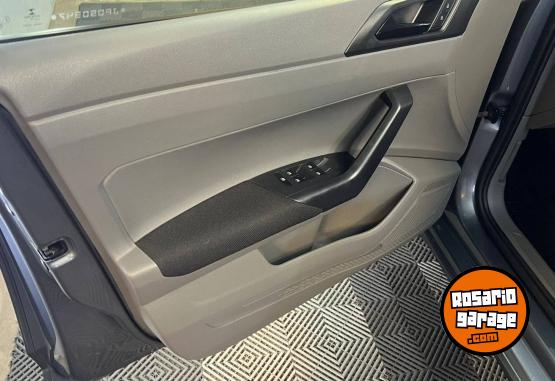 Autos - Volkswagen Virtus MSI 2019 Nafta 98000Km - En Venta