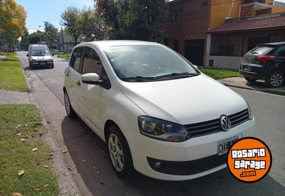 Autos - Volkswagen Fox trendline 2013 GNC 88000Km - En Venta