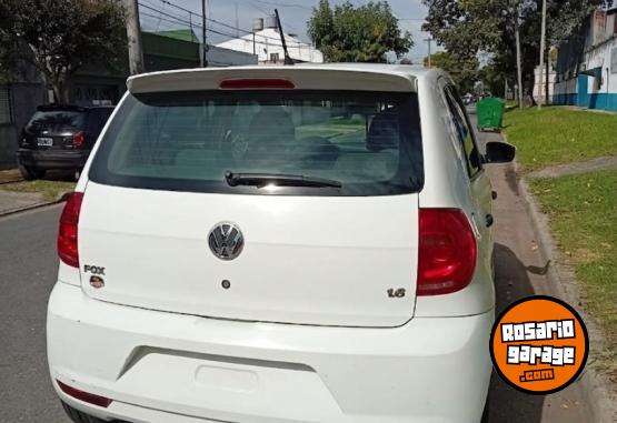 Autos - Volkswagen Fox trendline 2013 GNC 88000Km - En Venta
