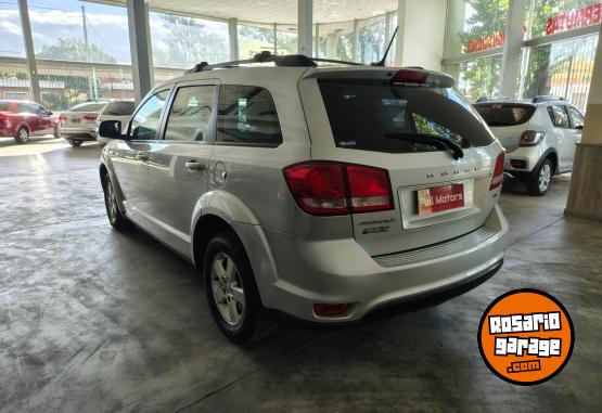 Camionetas - Dodge JOURNEY 2011 Nafta 120000Km - En Venta