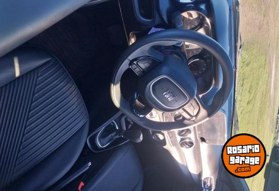 Autos - Fiat Cronos Precisi�n 2025 Nafta 32000Km - En Venta