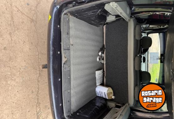 Utilitarios - Renault Kangoo 2008 GNC 148000Km - En Venta