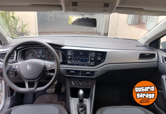 Autos - Volkswagen Nivus confotline 200 TSI 2021 Nafta 49500Km - En Venta