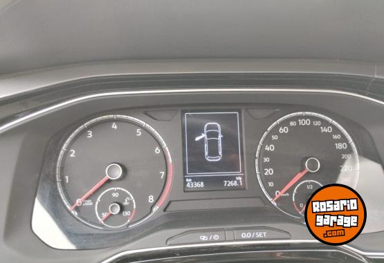 Autos - Volkswagen Nivus confotline 200 TSI 2021 Nafta 49500Km - En Venta
