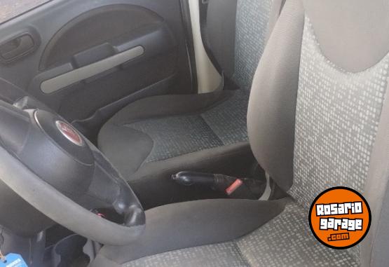 Autos - Fiat Uno 2011 Nafta 130000Km - En Venta