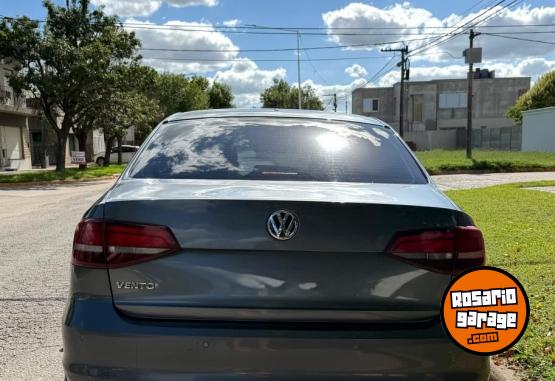 Autos - Volkswagen vento luxury triptronic 2016 Nafta 250000Km - En Venta