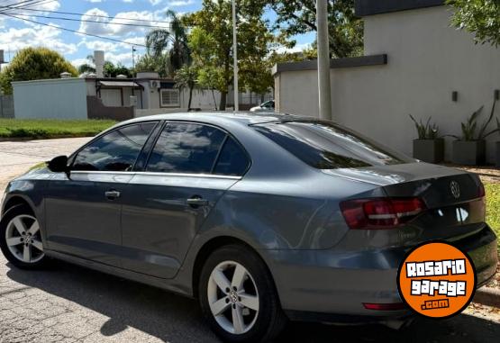 Autos - Volkswagen vento luxury triptronic 2016 Nafta 250000Km - En Venta