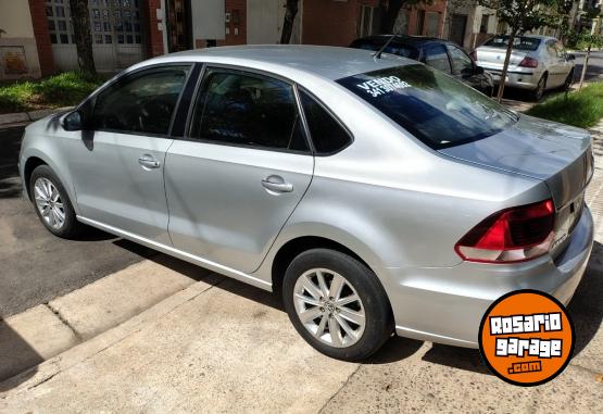 Autos - Volkswagen Polo 2017 Nafta 180000Km - En Venta