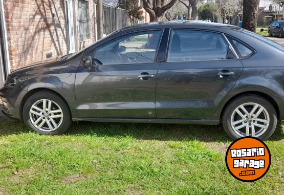 Autos - Volkswagen Polo Caja autom�tica.GNC 2016 GNC 200000Km - En Venta