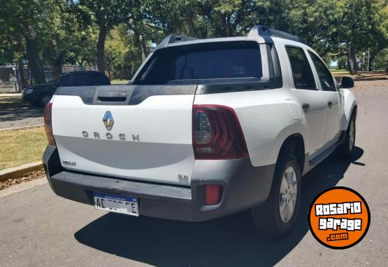 Camionetas - Renault Duster Oroch - 2.0 2018 Nafta 109000Km - En Venta