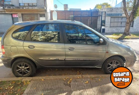 Autos - Renault Sc�nic Megane 2001 Nafta 200000Km - En Venta