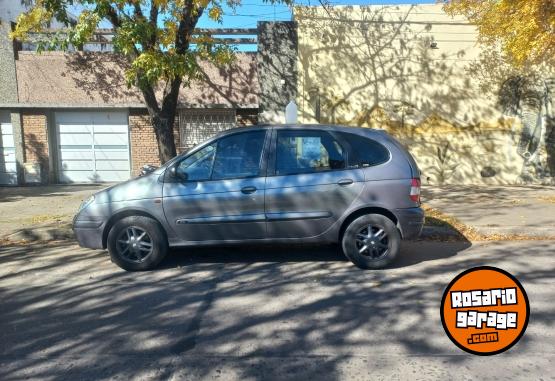 Autos - Renault Sc�nic Megane 2001 Nafta 200000Km - En Venta