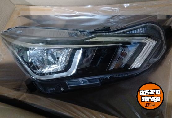 Accesorios para Autos - Optica derecha  Nissan Versa de los a�os 2020 a 2024. - En Venta
