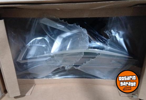 Accesorios para Autos - Optica derecha  Nissan Versa de los a�os 2020 a 2024. - En Venta