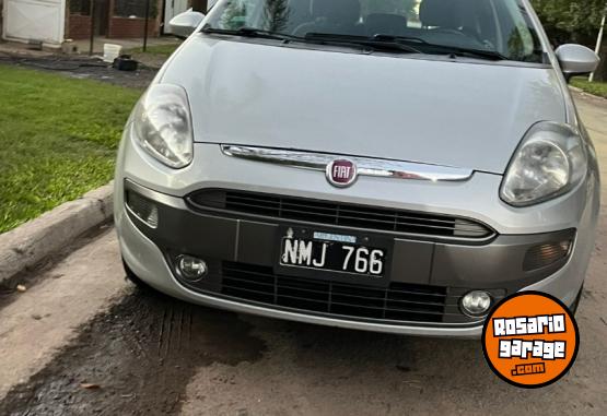 Autos - Fiat Punto esence 2014 Nafta 110000Km - En Venta